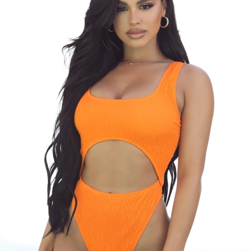 Women’s fashion nova swimsuit